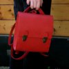 Sac à dos rouge en cuir "petit modèle" - fabrication artisanale