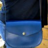 Sac bleu marine en cuir à bandoulière "Cerise" pour femme