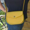 Sac jaune en cuir à bandoulière "Cerise"