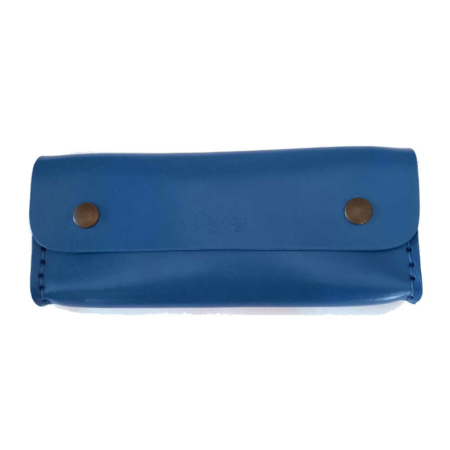 Trousse en cuir bleu clair - tannage végétal