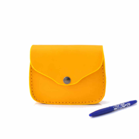 Petit sac jaune en cuir à bandoulière "Camille" - fermeture aimant