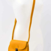 Petit sac jaune en cuir à bandoulière "Justine"