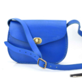 Sac pour femme en cuir bleu clair à bandoulière "Cerise" - tourniquet